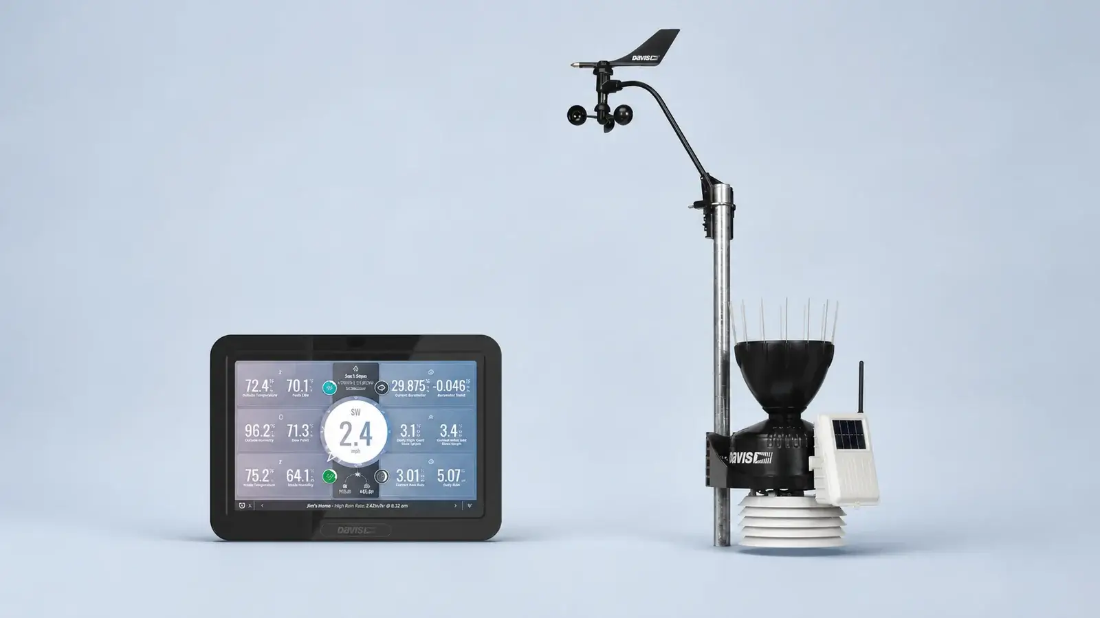 Exact Davis Vantage Pro2 6252 bundle with rain and temperature suite, separate anemometer, and 6313 WeatherLink Console